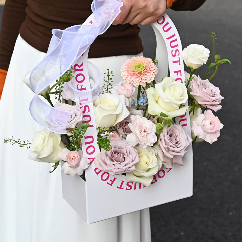 流星雨简约英文手提花盒鲜花包装盒礼盒花束插花空盒花艺包花材料